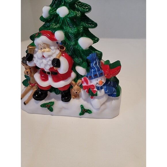 Vintage Plastic  Christmas Tree Scene Santa  Snowman Reindeer Wall Hanging 6" - Picture 4 of 16